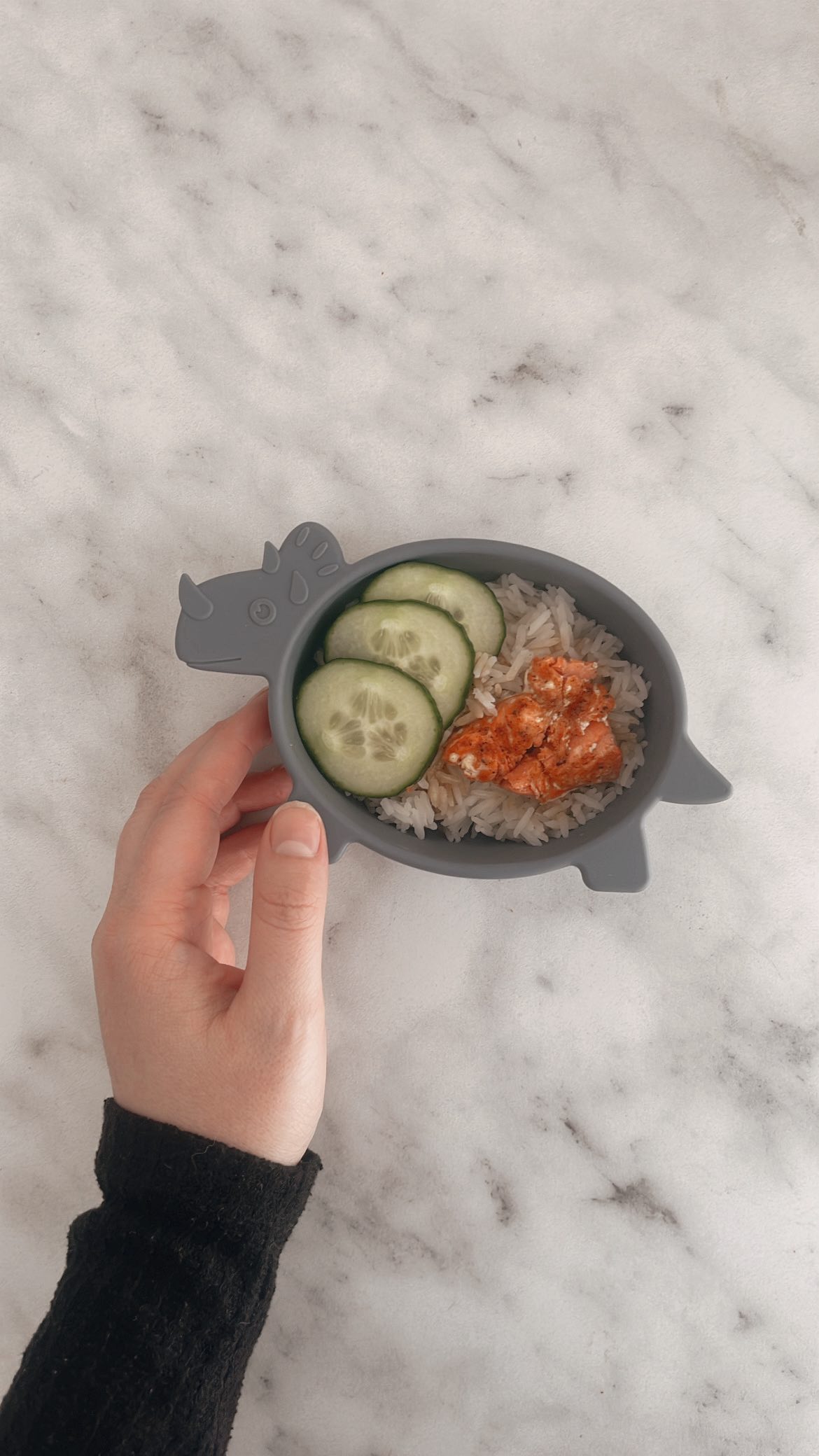 It’s time to stop stressing about dinner time and make meals that are easy, nutritious & get eaten!! 

The truth that nobody told you is that you can simplify your dinner routine by offering your carb loving toddler food that looks appetizing AND you enjoy. 

And once you’ve started the routine, it gets easier and easier. Your toddler learns what on expect, asks for seconds, and you are no longer overwhelmed. 

If you’re ready for change but feeling like “please, just tell me what to feed my toddler”, I got you 👇🏻

🍊Little Eats Made Easy 
Your all in one meal plan, nutrition guide & recipe collection to feeding toddlers! 

✔️complete 21 day meal plan 
✔️ weekly make ahead ideas to save time 
✔️ toddler approved recipes with allergy swaps 
✔️ expert feeding tips & visual meal inspo 

Comment “MEAL PLAN” and I’ll send you the link to your DMs! 

2026 is the year we stop making feeding our toddlers a full time job 👌🏻 let’s do this mama!!